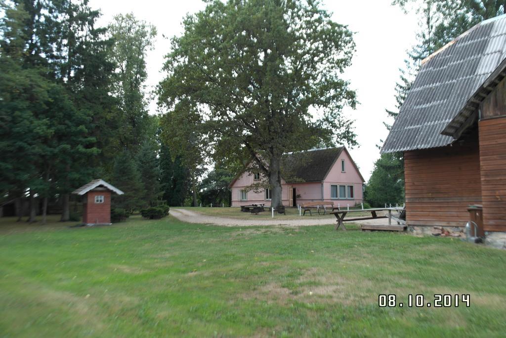 Гостевой дом Lauku Viesu Maja Bajari Rucava Экстерьер фото