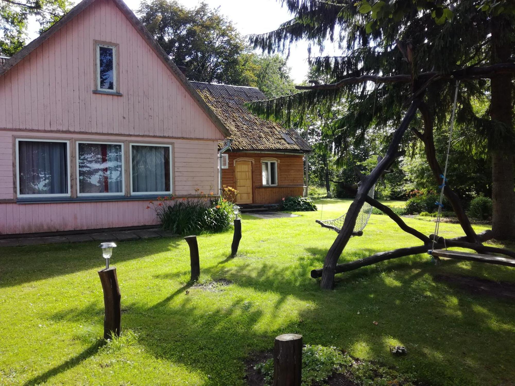 Гостевой дом Lauku Viesu Maja Bajari Rucava Экстерьер фото
