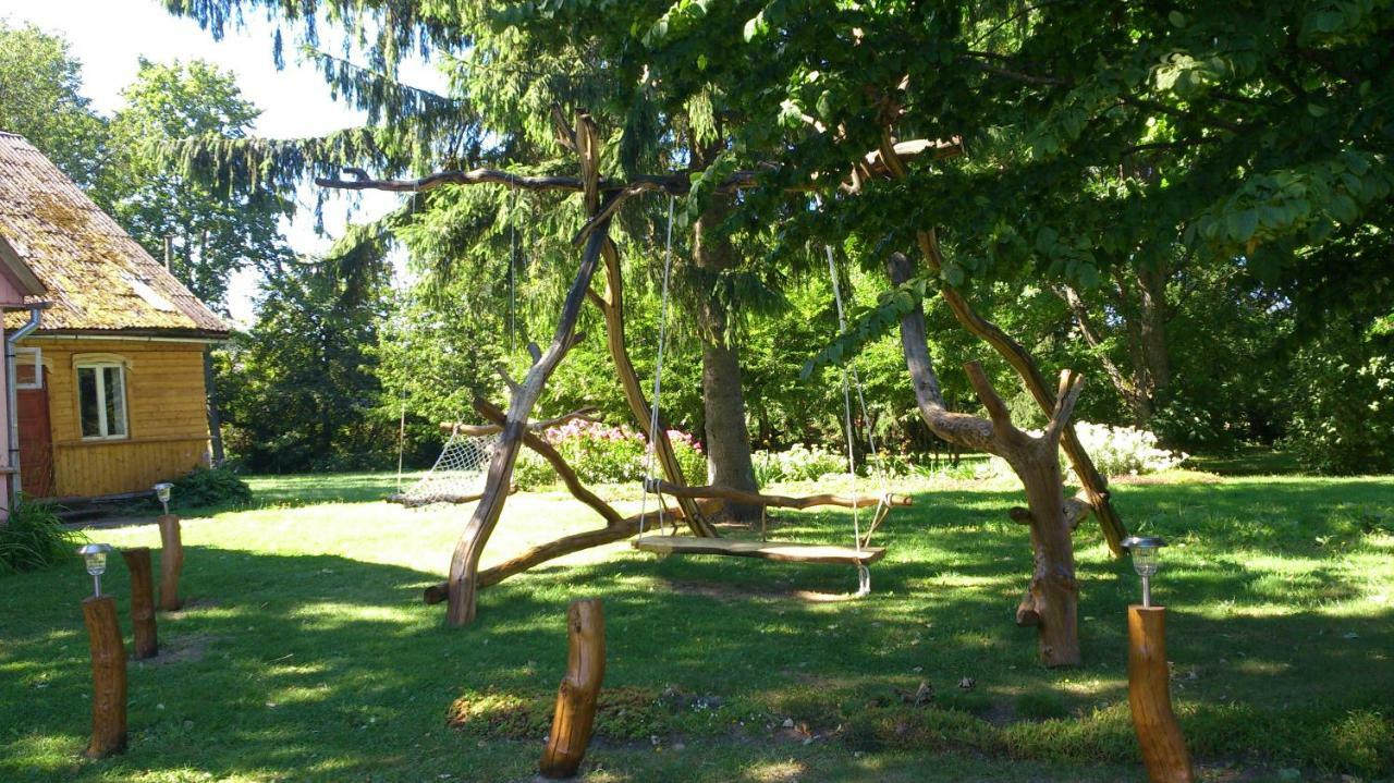 Гостевой дом Lauku Viesu Maja Bajari Rucava Экстерьер фото
